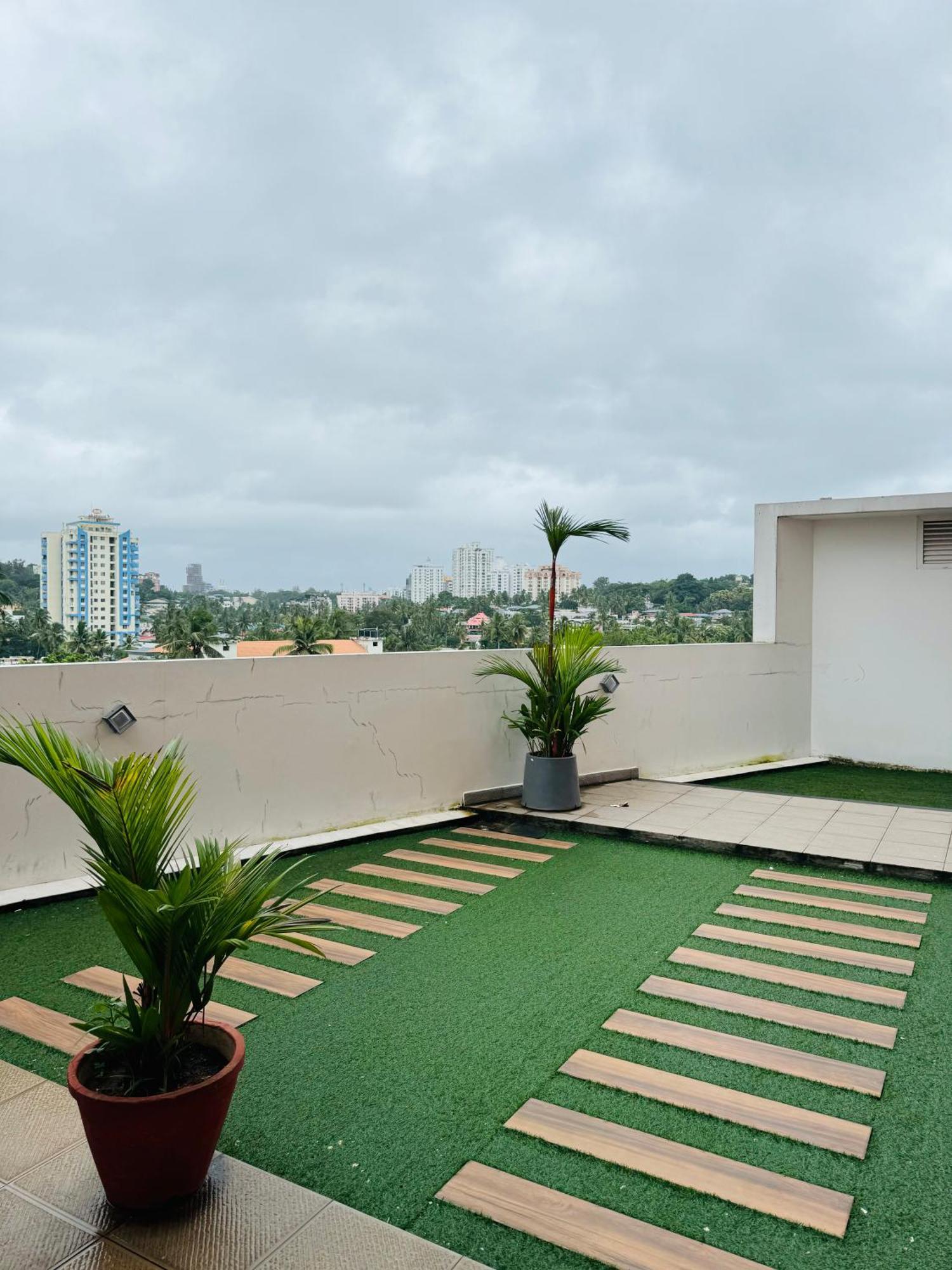 Vantage Point 1 Bhk Appartment Thiruvananthapuram Exterior photo